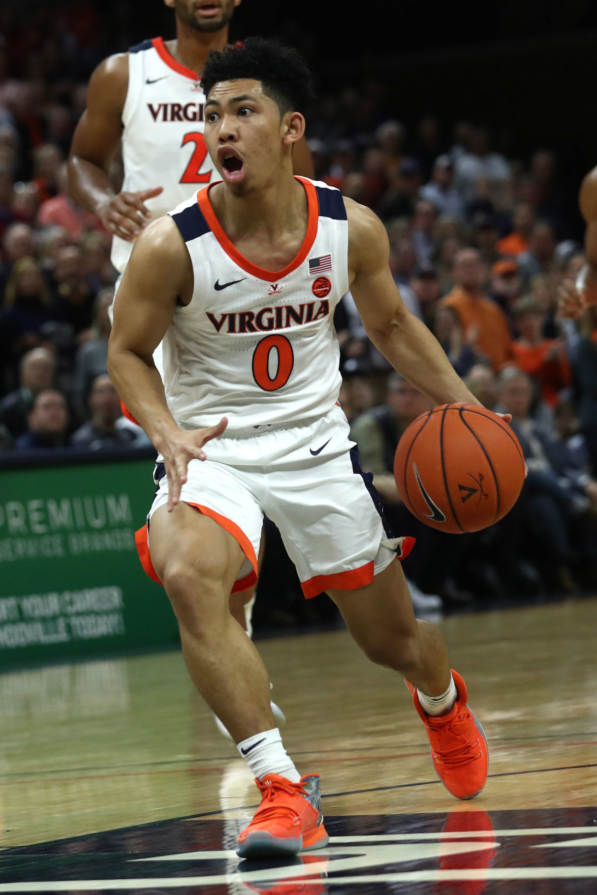 20200111_cdp_sports_uvahoops71.JPG